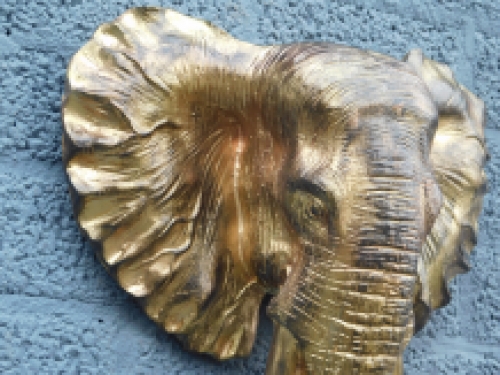 Beautiful black and gold elephant head wall ornament, beautiful!!