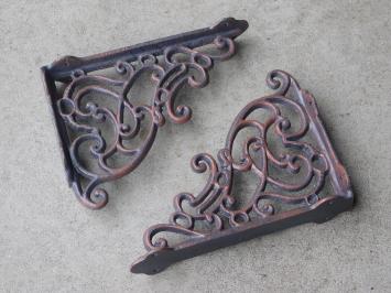 Set of two shelf supports - cast iron - wall decoration