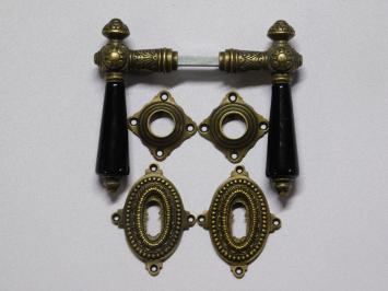 Set Door Hardware VI - Antique Brass with Black Ceramic Handles - Incl. Rosettes