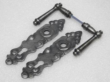 Türbeschlagset – Türgriffe Windsor + Türschilder Royale PZ 92 – Gusseisen, verzinkt