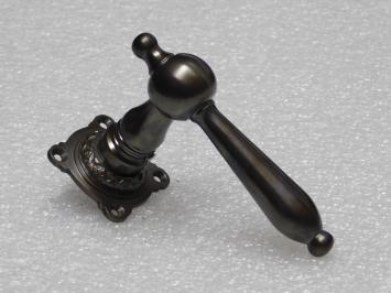 Türgriff-Set Revo mit Griffrosetten – Dunkel patiniertes Messing