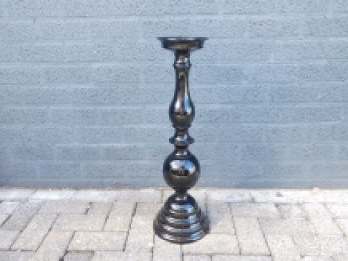 Large standing candlestick - black