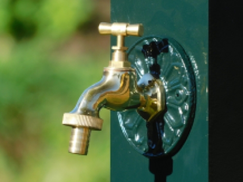 Free-standing water tap - aluminium - dark green