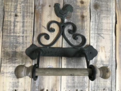 A decorative toilet roll holder with a chicken on it, beautiful iron toilet roll holder