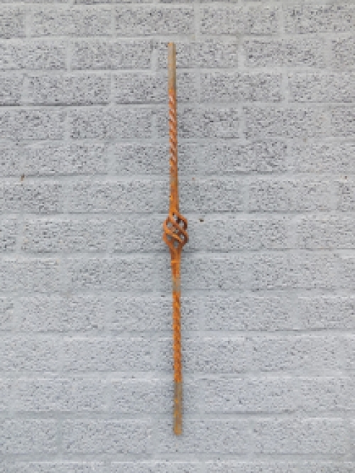 Baluster with onion vortax, stair style made of solid iron