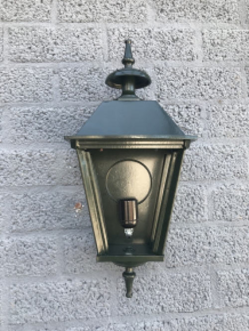 Outdoor lamp 