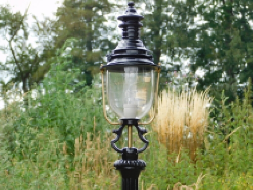 Garden lantern Colmar - black - alu - 190cm