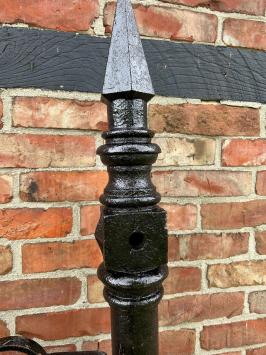 Unikat: Antikes Gartentor - Schwarz - Vintage
