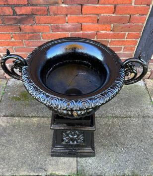 Garden vase on column - all cast iron - black - LAST ONE!