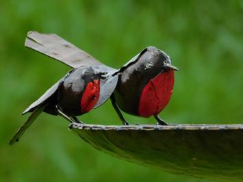 One-off: Bird feeder - bath - 3 Birds Red Black - Handmade