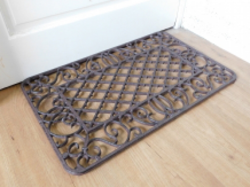 Doormat made of cast iron