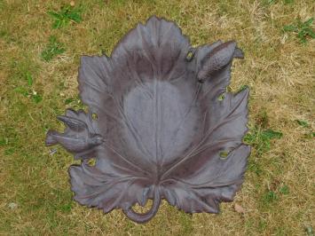 Large Bird bath on Foot - Bowl in Leaf Shape - Cast iron