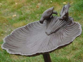 Fors Bird Bath on Stand - Cast iron - Brown