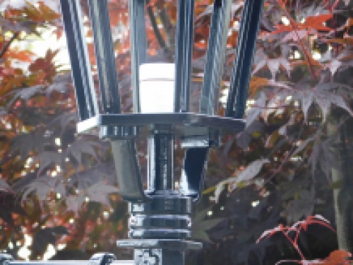 Außenlampe, Aluminium - schwarz, Schlossarm + mittlerer Schirm