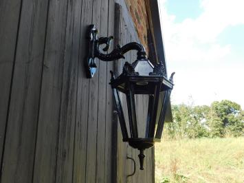 Sem Wall Lamp - Black or Green - Ceramic Fitting and Glass
