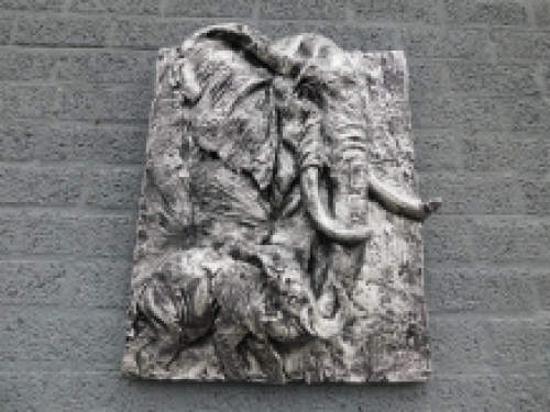 Wall plate with 2 elephants in 3D - Silver/Black - Polystone