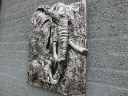 Wall plate with 2 elephants in 3D - Silver/Black - Polystone