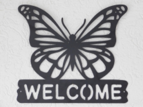 Wall ornament 'Welcome' with butterfly - metal