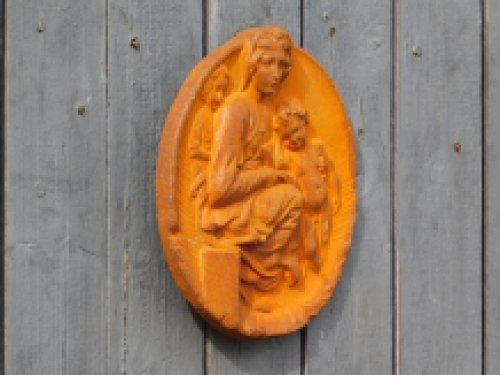 Wandschmuck Maria mit Kind - Gusseisen - Rostfarbe
